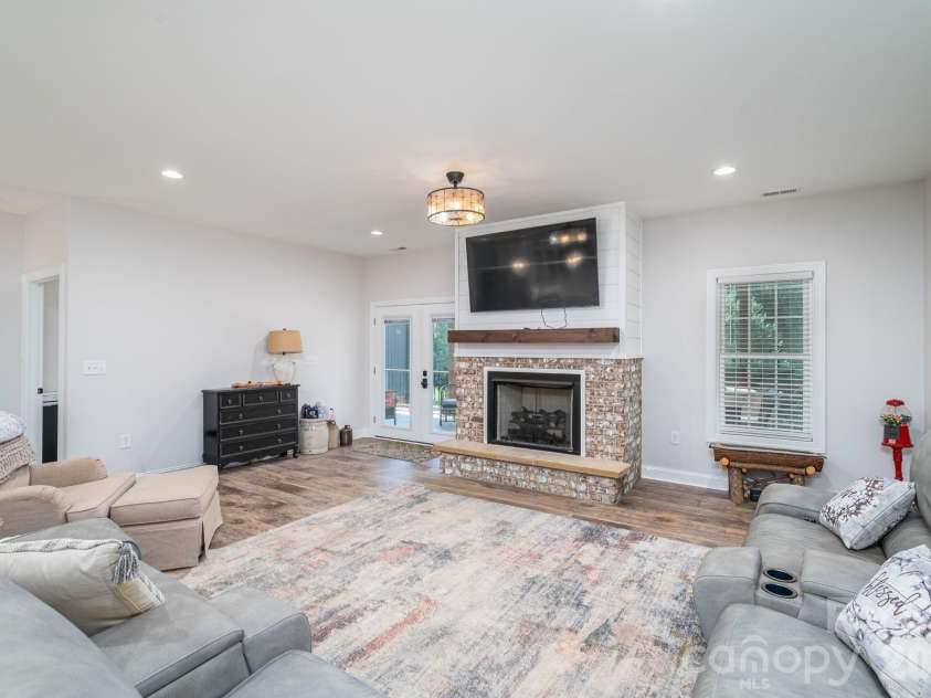 949 Cat Square Road, Vale, NC 28168.  MLS# CAR4411115, YatesRealty ID 41252. 