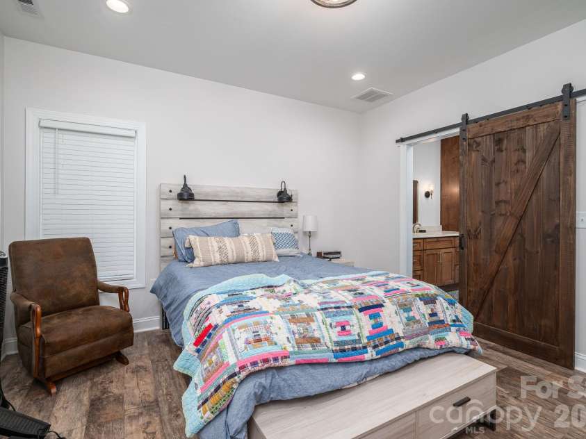 949 Cat Square Road, Vale, NC 28168.  MLS# CAR4411115, YatesRealty ID 41252. 