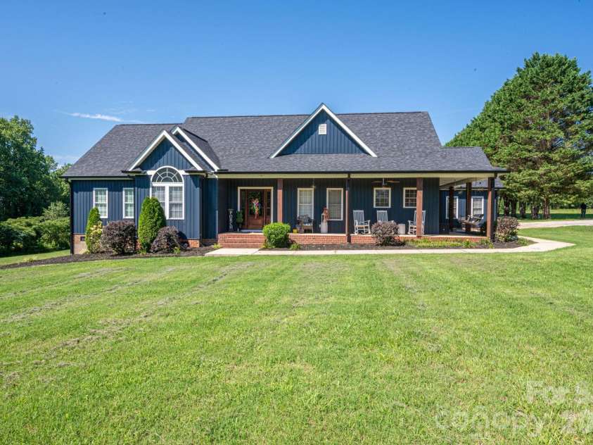 949 Cat Square Road, Vale, NC 28168.  MLS# CAR4411115, YatesRealty ID 41252. 