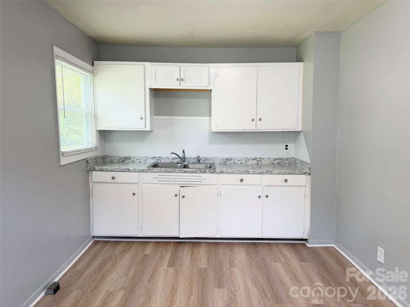 368 Baker Street, Rock Hill, SC 29730.  MLS# CAR4411204, YatesRealty ID 41254. 
