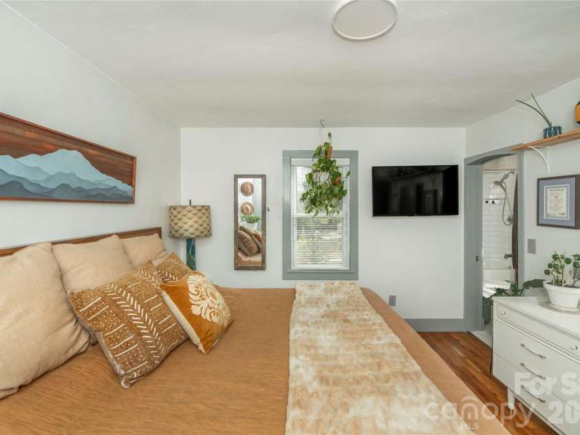 357 Country Club Road, Brevard, NC 28712.  MLS# CAR4411226, YatesRealty ID 41258. 