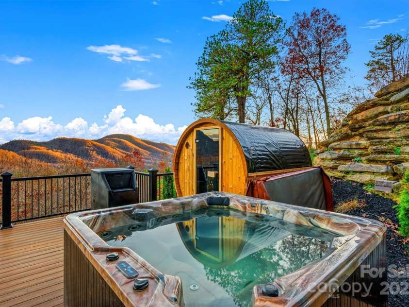 92 Bird Creek Estates Road, Black Mountain, NC 28711.  MLS# CAR4230693, YatesRealty ID 4126. 