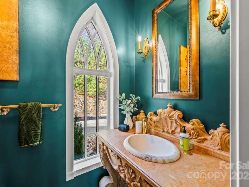 92 Bird Creek Estates Road, Black Mountain, NC 28711.  MLS# CAR4230693, YatesRealty ID 4126. 