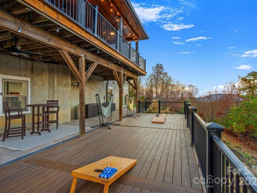 92 Bird Creek Estates Road, Black Mountain, NC 28711.  MLS# CAR4230693, YatesRealty ID 4126. 