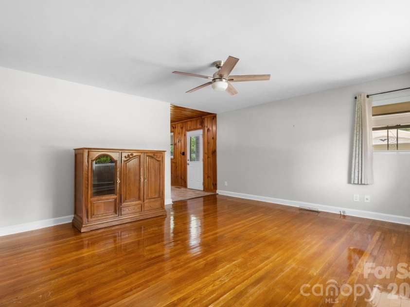 704 4th Street, Conover, NC 28613.  MLS# CAR4403036, YatesRealty ID 41265. 