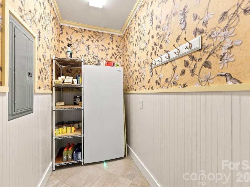 3242 Cornwell Drive, Morganton, NC 28655.  MLS# CAR4408595, YatesRealty ID 41266. 