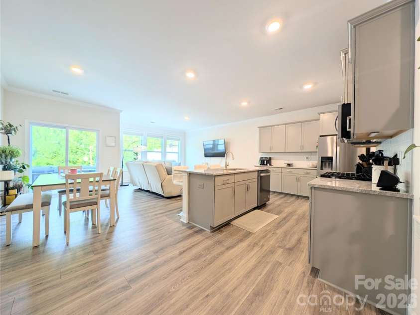 626 Altamonte Drive, Clover, SC 29710.  MLS# CAR4408491, YatesRealty ID 41267. 