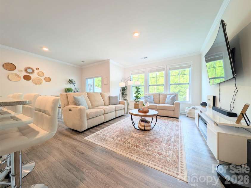 626 Altamonte Drive, Clover, SC 29710.  MLS# CAR4408491, YatesRealty ID 41267. 
