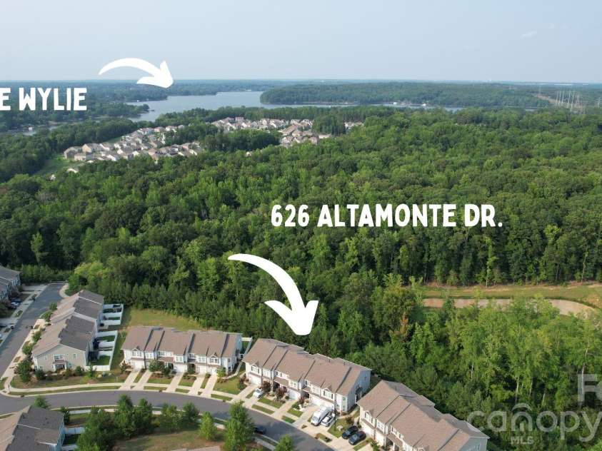 626 Altamonte Drive, Clover, SC 29710.  MLS# CAR4408491, YatesRealty ID 41267. 