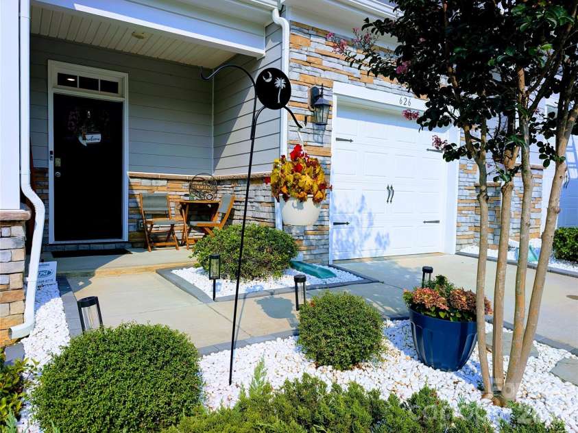 626 Altamonte Drive, Clover, SC 29710.  MLS# CAR4408491, YatesRealty ID 41267. 