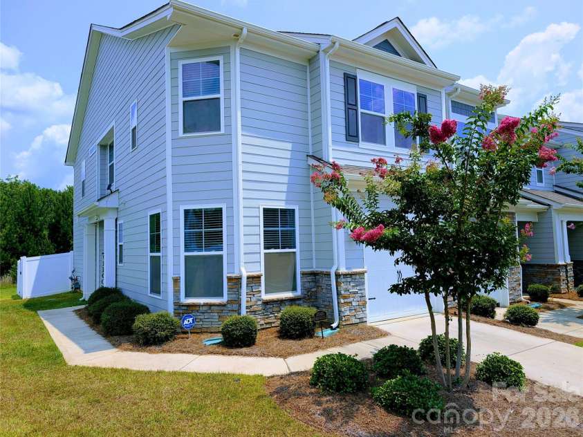 644 Altamonte Drive, Clover, SC 29710.  MLS# CAR4406415, YatesRealty ID 41269. 