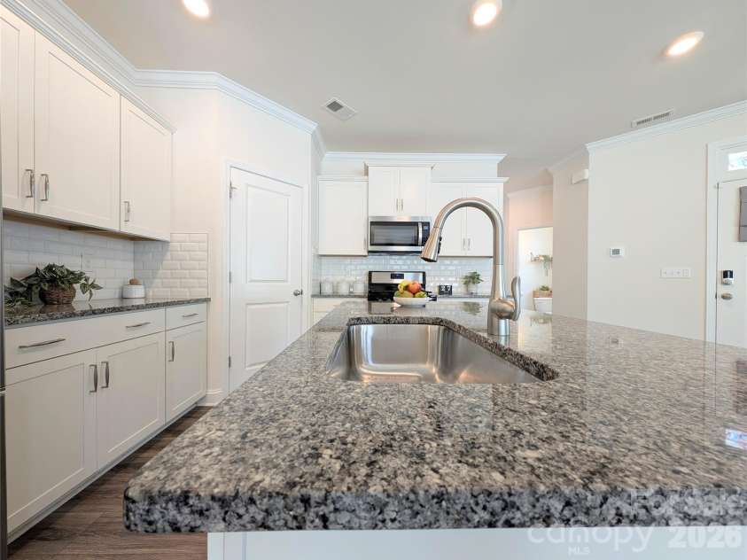 644 Altamonte Drive, Clover, SC 29710.  MLS# CAR4406415, YatesRealty ID 41269. 
