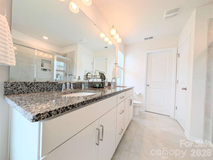 644 Altamonte Drive, Clover, SC 29710.  MLS# CAR4406415, YatesRealty ID 41269. 