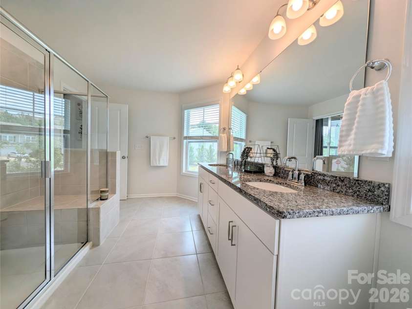 644 Altamonte Drive, Clover, SC 29710.  MLS# CAR4406415, YatesRealty ID 41269. 