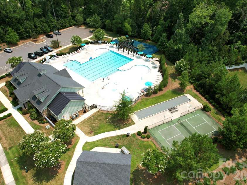 644 Altamonte Drive, Clover, SC 29710.  MLS# CAR4406415, YatesRealty ID 41269. 