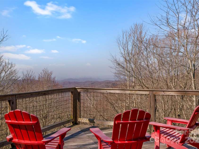 585 Granny Lewis Lane, Mars Hill, NC 28754.  MLS# CAR4241096, YatesRealty ID 4127. 