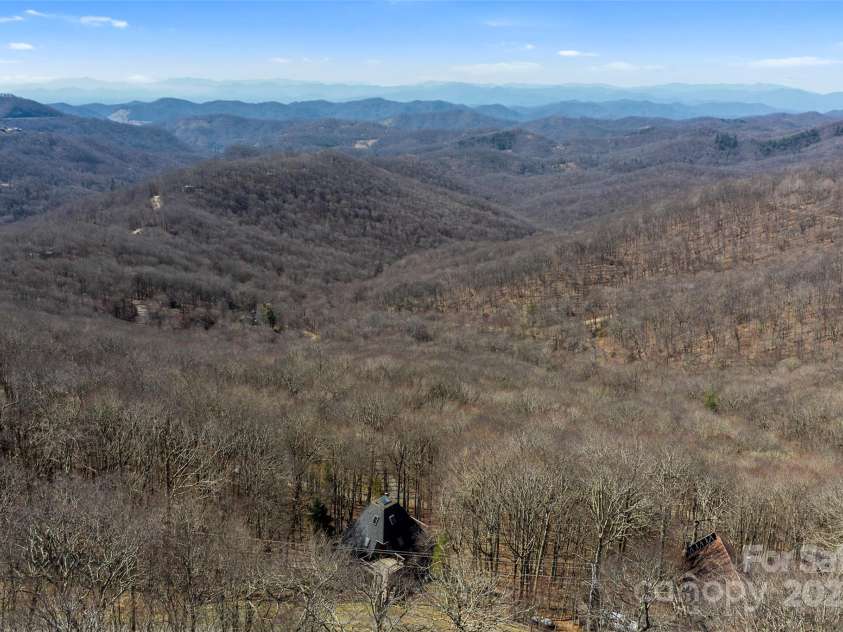 585 Granny Lewis Lane, Mars Hill, NC 28754.  MLS# CAR4241096, YatesRealty ID 4127. 