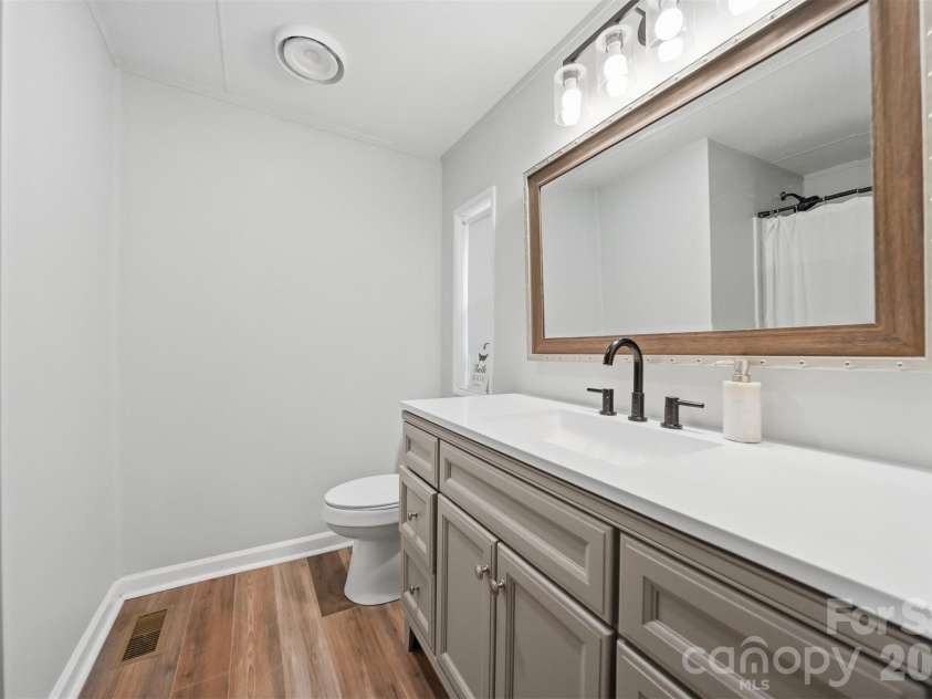 2932 Loop Road, Lincolnton, NC 28092.  MLS# CAR4407689, YatesRealty ID 41270. 