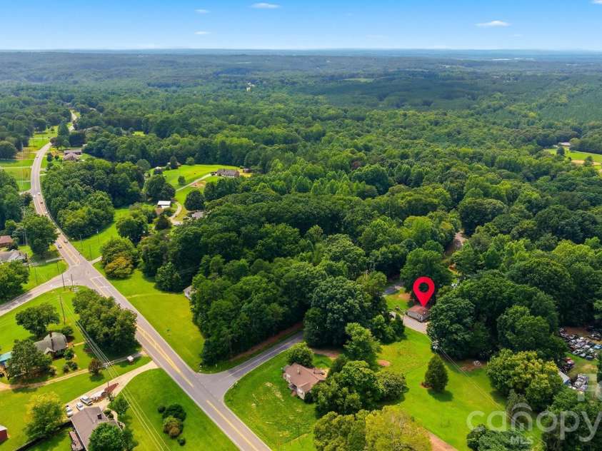 2932 Loop Road, Lincolnton, NC 28092.  MLS# CAR4407689, YatesRealty ID 41270. 