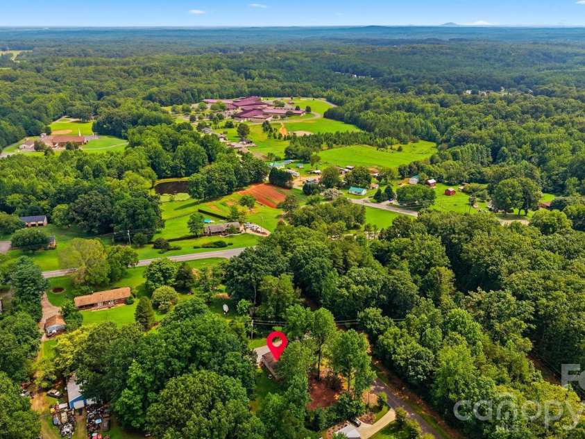 2932 Loop Road, Lincolnton, NC 28092.  MLS# CAR4407689, YatesRealty ID 41270. 