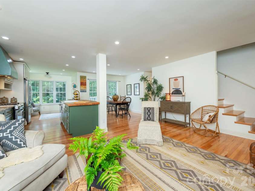 90 Pine Forest Drive, Weaverville, NC 28787.  MLS# CAR4407692, YatesRealty ID 41271. 