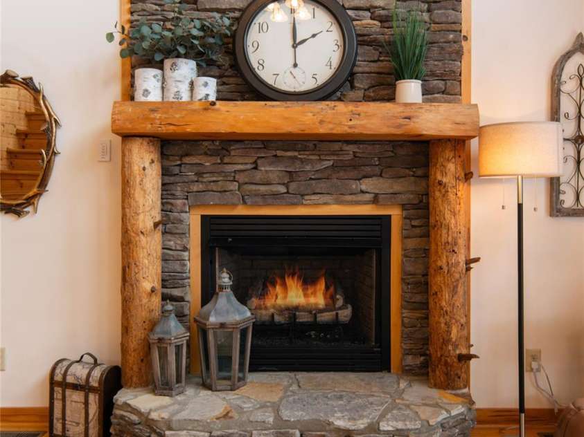 6006 Waterfalls Road, Lenoir, NC 28645.  MLS# CAR4403385, YatesRealty ID 41272. 