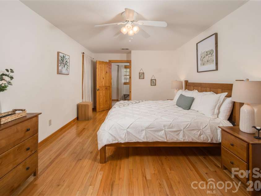 6006 Waterfalls Road, Lenoir, NC 28645.  MLS# CAR4403385, YatesRealty ID 41272. 