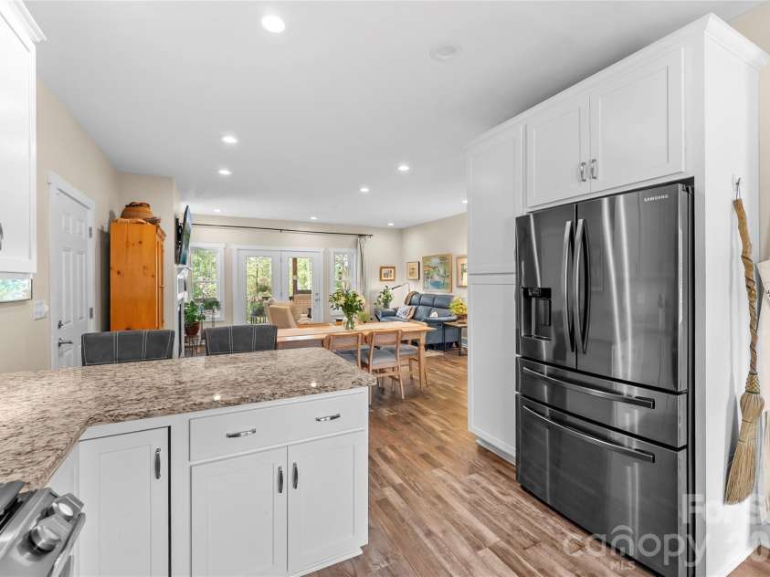 89 Greenwood Fields Drive, Asheville, NC 28804.  MLS# CAR4409418, YatesRealty ID 41274. 