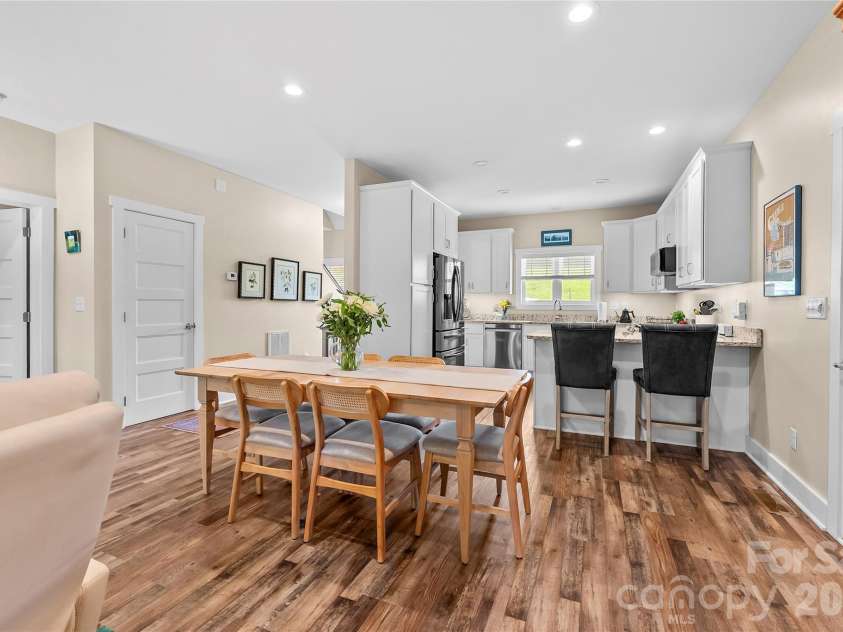 89 Greenwood Fields Drive, Asheville, NC 28804.  MLS# CAR4409418, YatesRealty ID 41274. 