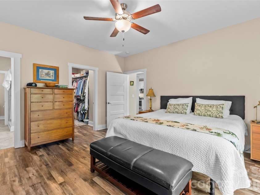 89 Greenwood Fields Drive, Asheville, NC 28804.  MLS# CAR4409418, YatesRealty ID 41274. 
