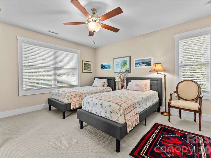 89 Greenwood Fields Drive, Asheville, NC 28804.  MLS# CAR4409418, YatesRealty ID 41274. 