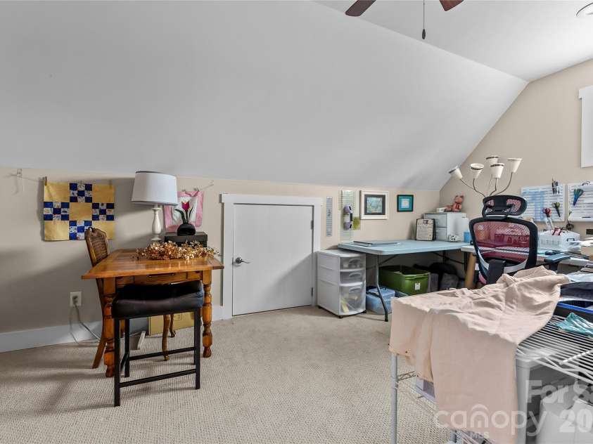 89 Greenwood Fields Drive, Asheville, NC 28804.  MLS# CAR4409418, YatesRealty ID 41274. 