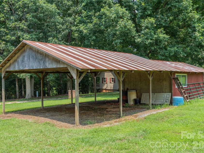 4988 Amick Lane, Liberty, NC 27298.  MLS# CAR4408844, YatesRealty ID 41277. Equipment shed