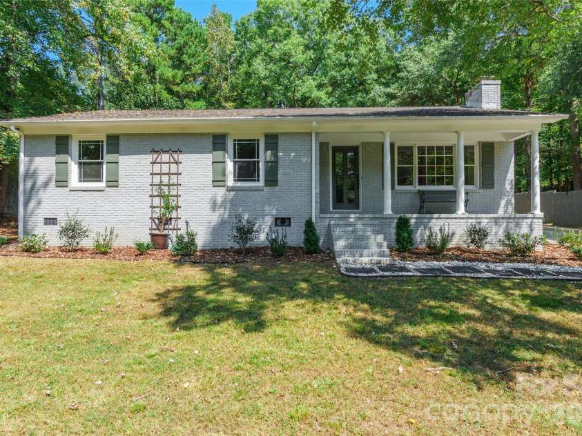 2832 Forest Hills Circle, Rock Hill, SC 29732.  MLS# CAR4408294, YatesRealty ID 41278. 