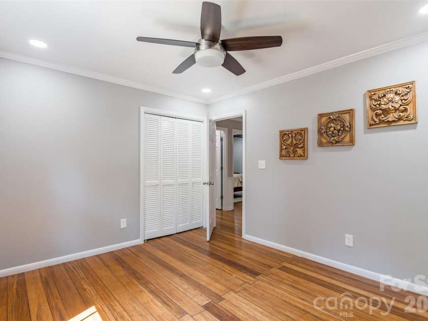 2832 Forest Hills Circle, Rock Hill, SC 29732.  MLS# CAR4408294, YatesRealty ID 41278. 