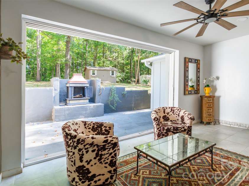 2832 Forest Hills Circle, Rock Hill, SC 29732.  MLS# CAR4408294, YatesRealty ID 41278. 