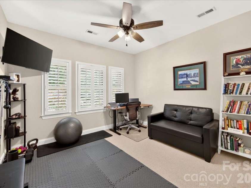 4632 Dabney Vigor Drive, Charlotte, NC 28209.  MLS# CAR4405775, YatesRealty ID 41279. Bedroom #3