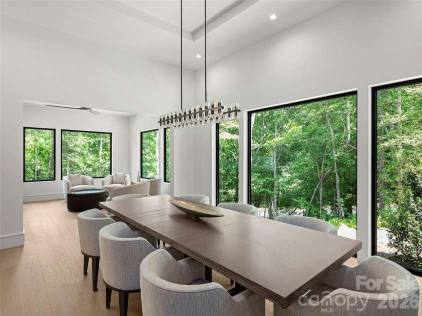 645 Walnut Valley Parkway, Arden, NC 28704.  MLS# CAR4407556, YatesRealty ID 41280. 