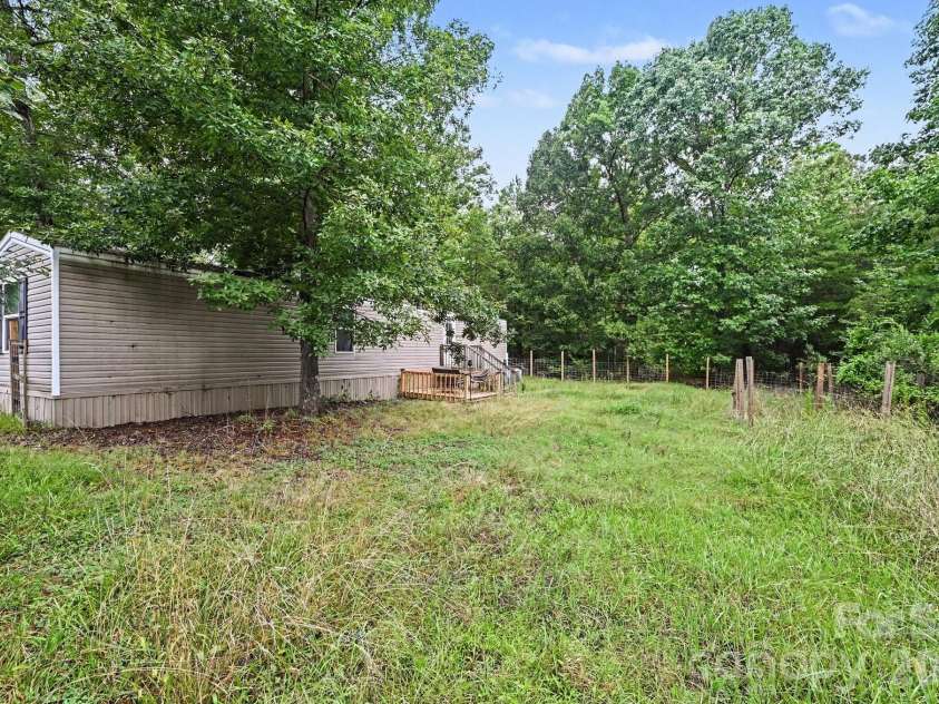 1846 Apple Blossom Road, York, SC 29745.  MLS# CAR4409943, YatesRealty ID 41281. 