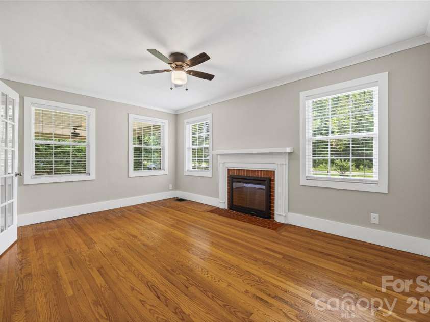 194 Old Limestone Road, York, SC 29745.  MLS# CAR4406362, YatesRealty ID 41282. 