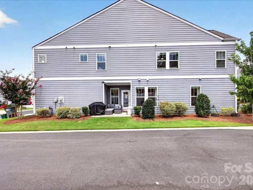 505 Morrows Turnout Way, Pineville, NC 28134.  MLS# CAR4407666, YatesRealty ID 41285. 