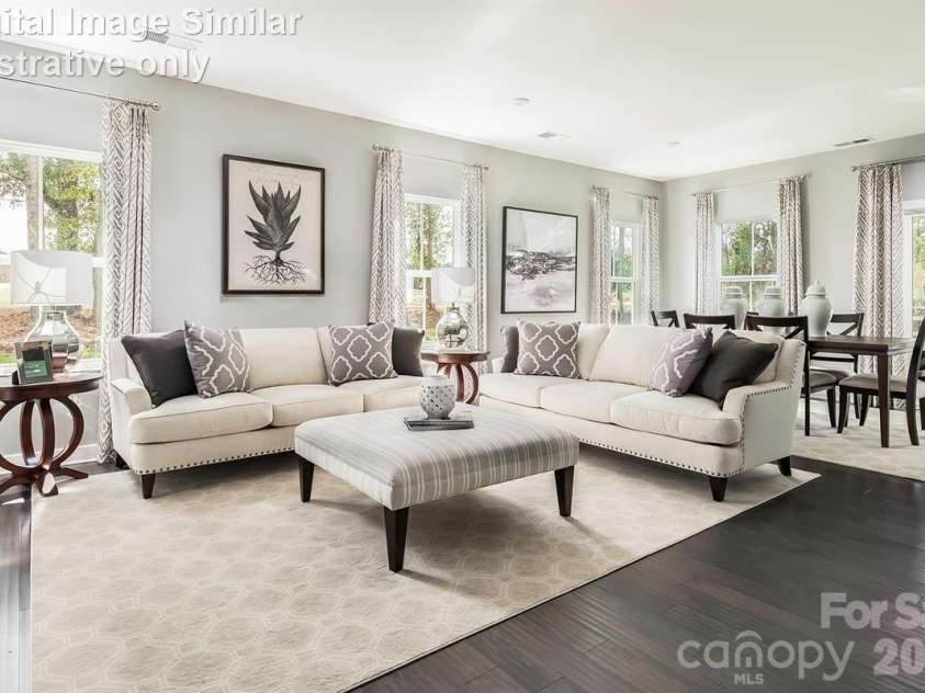 2052 Fernway Drive, Charlotte, NC 28216.  MLS# CAR4345539, YatesRealty ID 41287. 