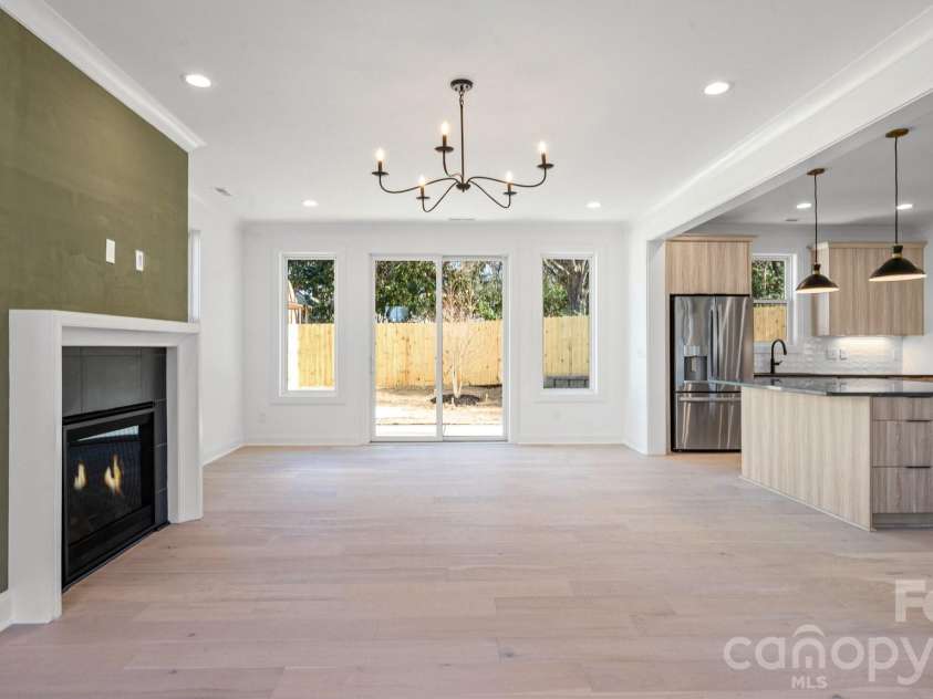630 Colorado Avenue, Charlotte, NC 28206.  MLS# CAR4350962, YatesRealty ID 4129. 