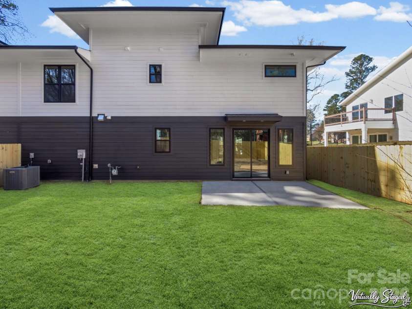 630 Colorado Avenue, Charlotte, NC 28206.  MLS# CAR4350962, YatesRealty ID 4129. 