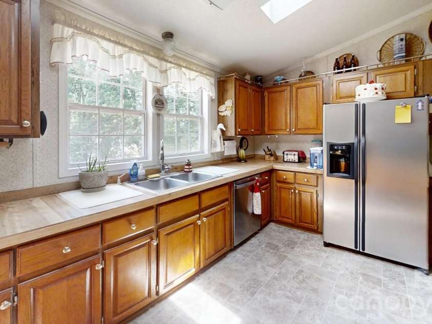 2172 Little Mountain Road, Alexis, NC 28006.  MLS# CAR4410848, YatesRealty ID 41290. 