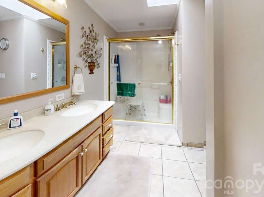 2172 Little Mountain Road, Alexis, NC 28006.  MLS# CAR4410848, YatesRealty ID 41290. 