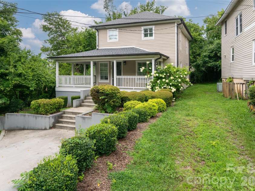 240 Beaumont Street, Asheville, NC 28801.  MLS# CAR4406794, YatesRealty ID 41291. 