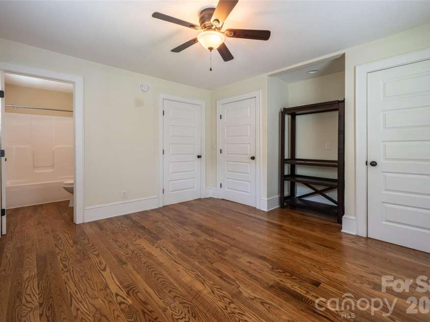 240 Beaumont Street, Asheville, NC 28801.  MLS# CAR4406794, YatesRealty ID 41291. 