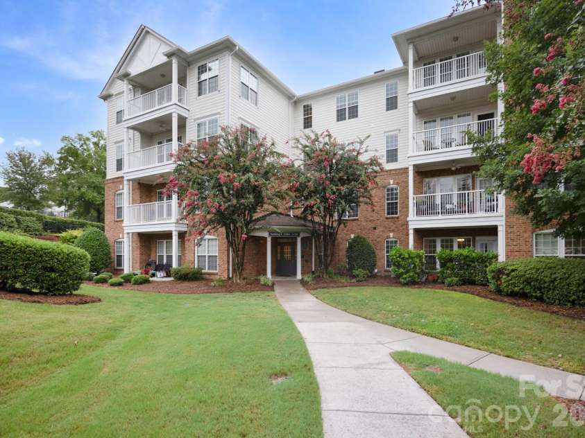 11574 Costigan Lane, Charlotte, NC 28277.  MLS# CAR4401885, YatesRealty ID 41292. 