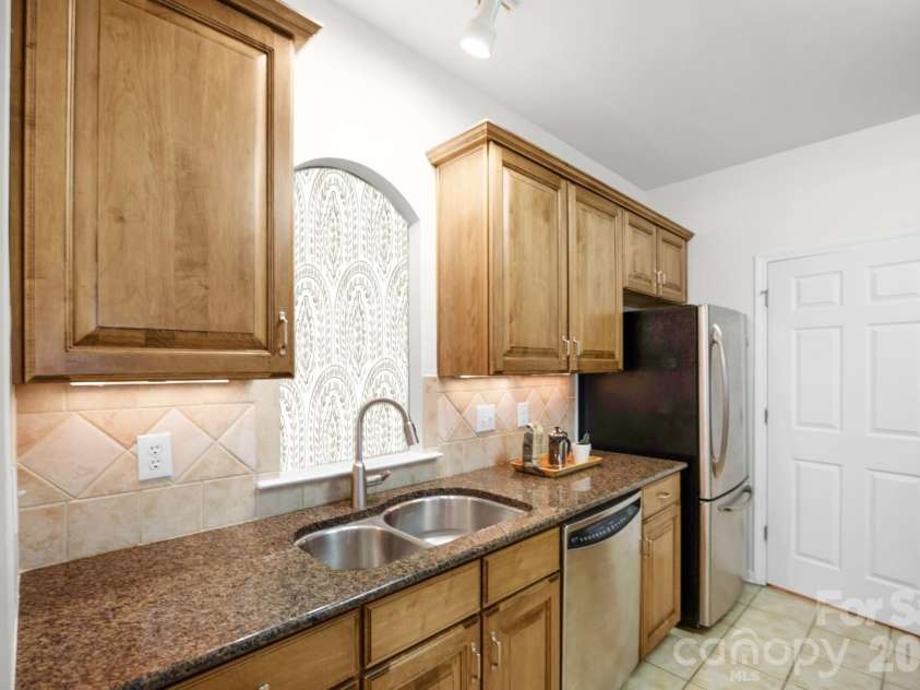 11574 Costigan Lane, Charlotte, NC 28277.  MLS# CAR4401885, YatesRealty ID 41292. 